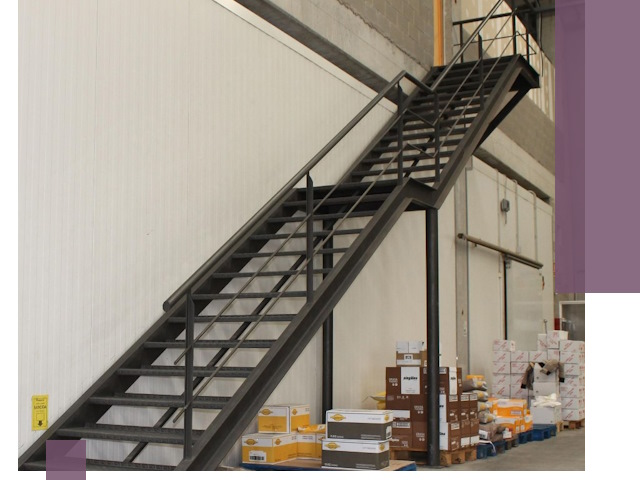 Лестницы для производства в Малоярославце — изготовление и монтаж