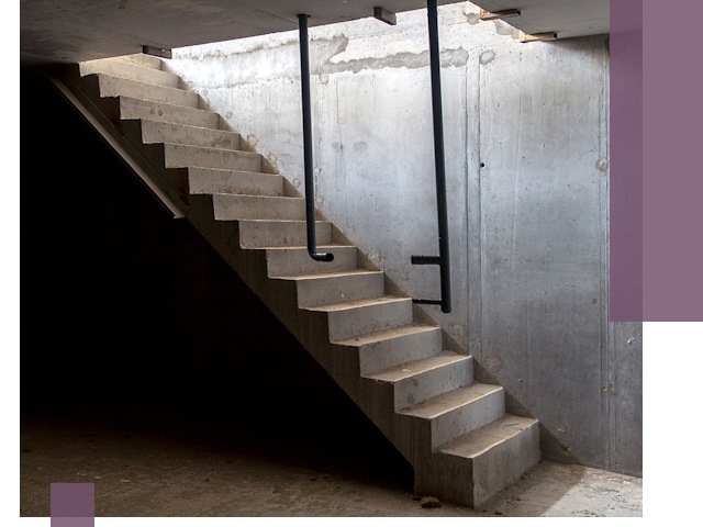 Изготовление и монтаж лестниц в подвале в Малоярославце