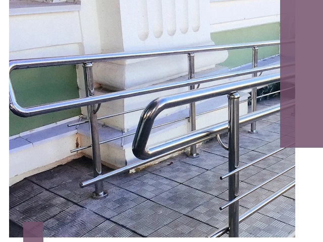 Ограждения пандусов из металла и нержавейки в Малоярославце