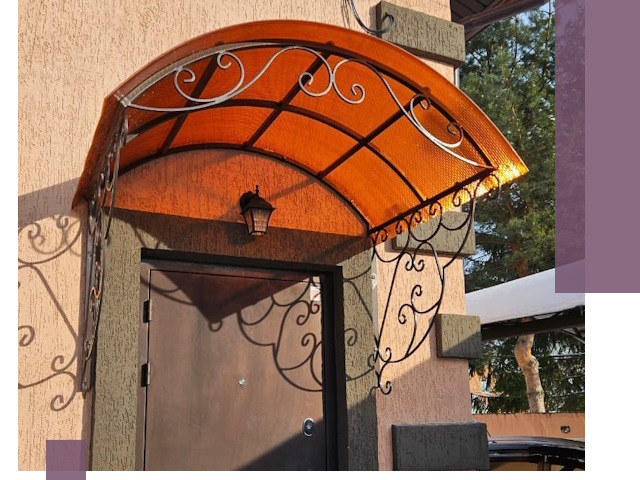 Демонтаж козырьков в Малоярославце быстро и безопасно