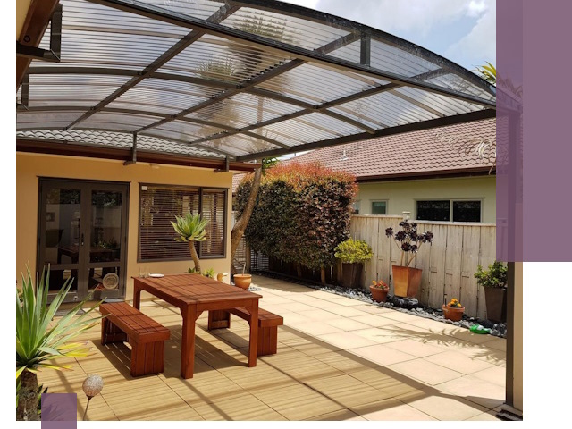 Навесы во двор под ключ в Малоярославце — изготовление и монтаж