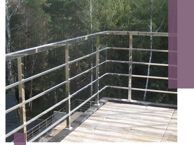 Парапеты из нержавеющей стали в Малоярославце — изготовление и монтаж