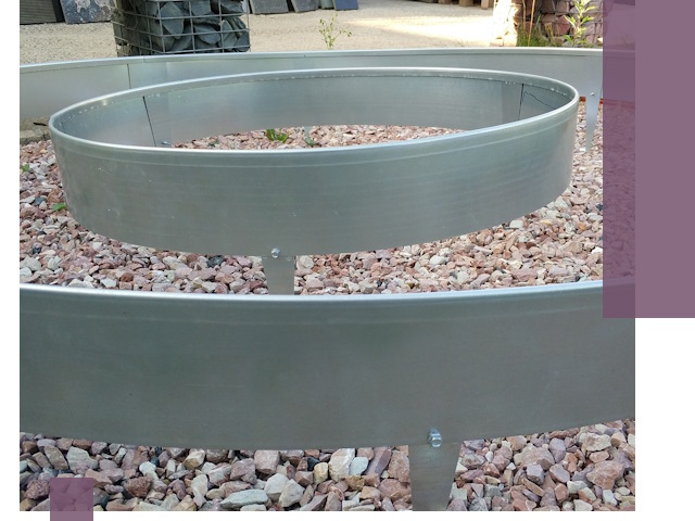 Нержавеющие бордюры под ключ в Малоярославце — изготовление и монтаж